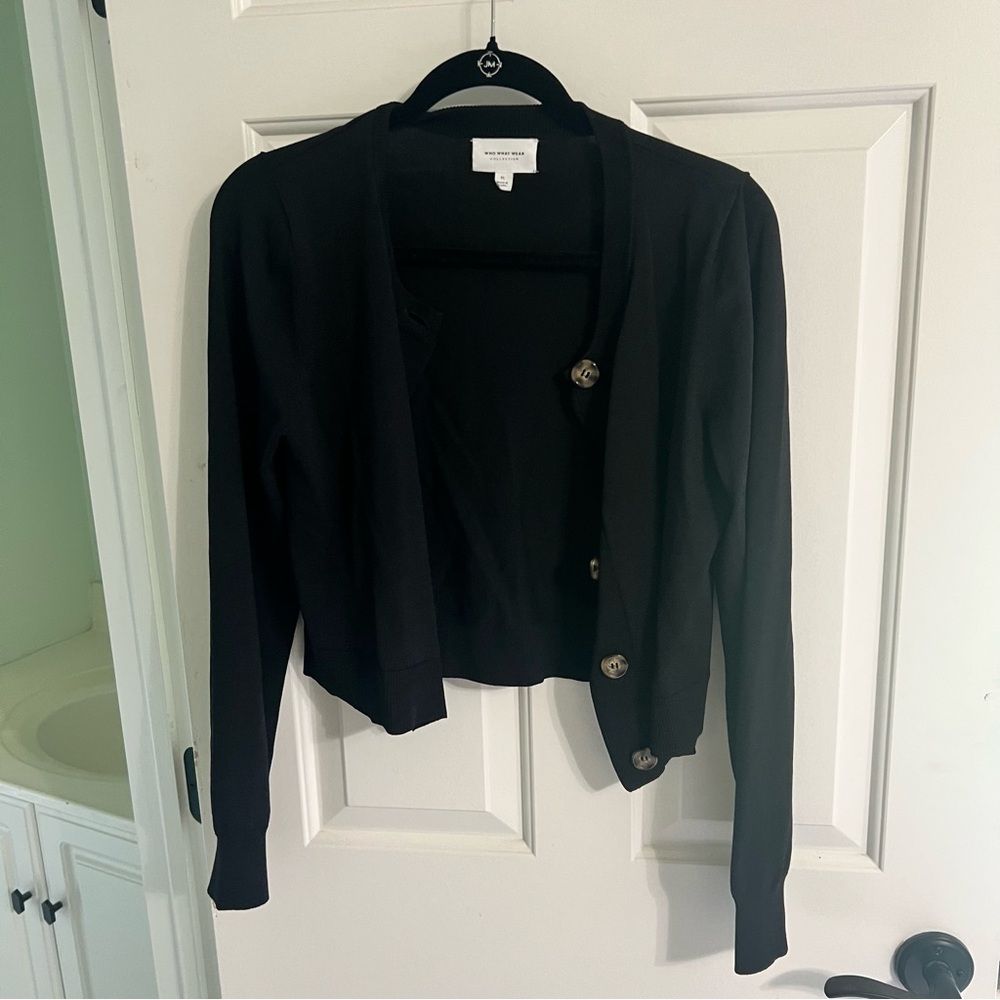 Who What Wear Black Cropped Button-Front Cardigan